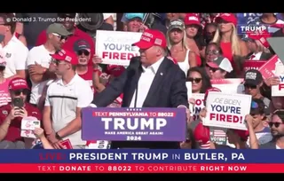 Капитал - Дональд Трамп ранен на предвыборном митинге