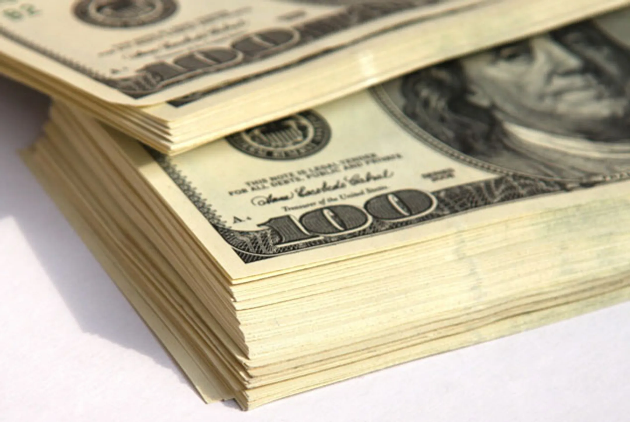 Крупнейшие фонды верят в доллар - Image Kapital.kz