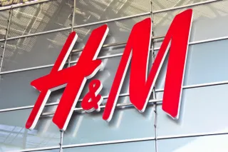 Капитал - Благотворительные фонды получили от H&M Казахстан текстиль на 38 млн тенге