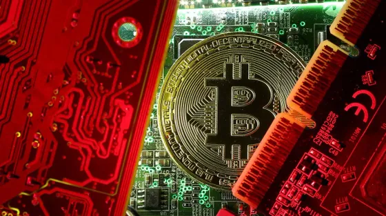 Капитал - Цена биткоина превысила $61 тысячу