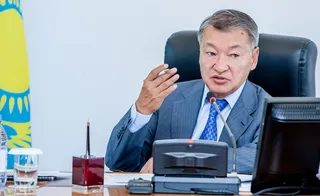 Капитал - Даниал Ахметов предложил несколько проектов Евразийскому банку развития