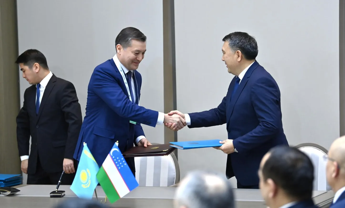 Договор о демаркации границы подписали президенты Казахстана и Узбекистана - фото kapital.kz