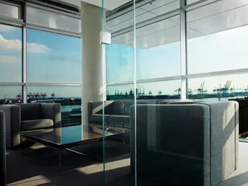 В Алматы дешевеют офисы и склады