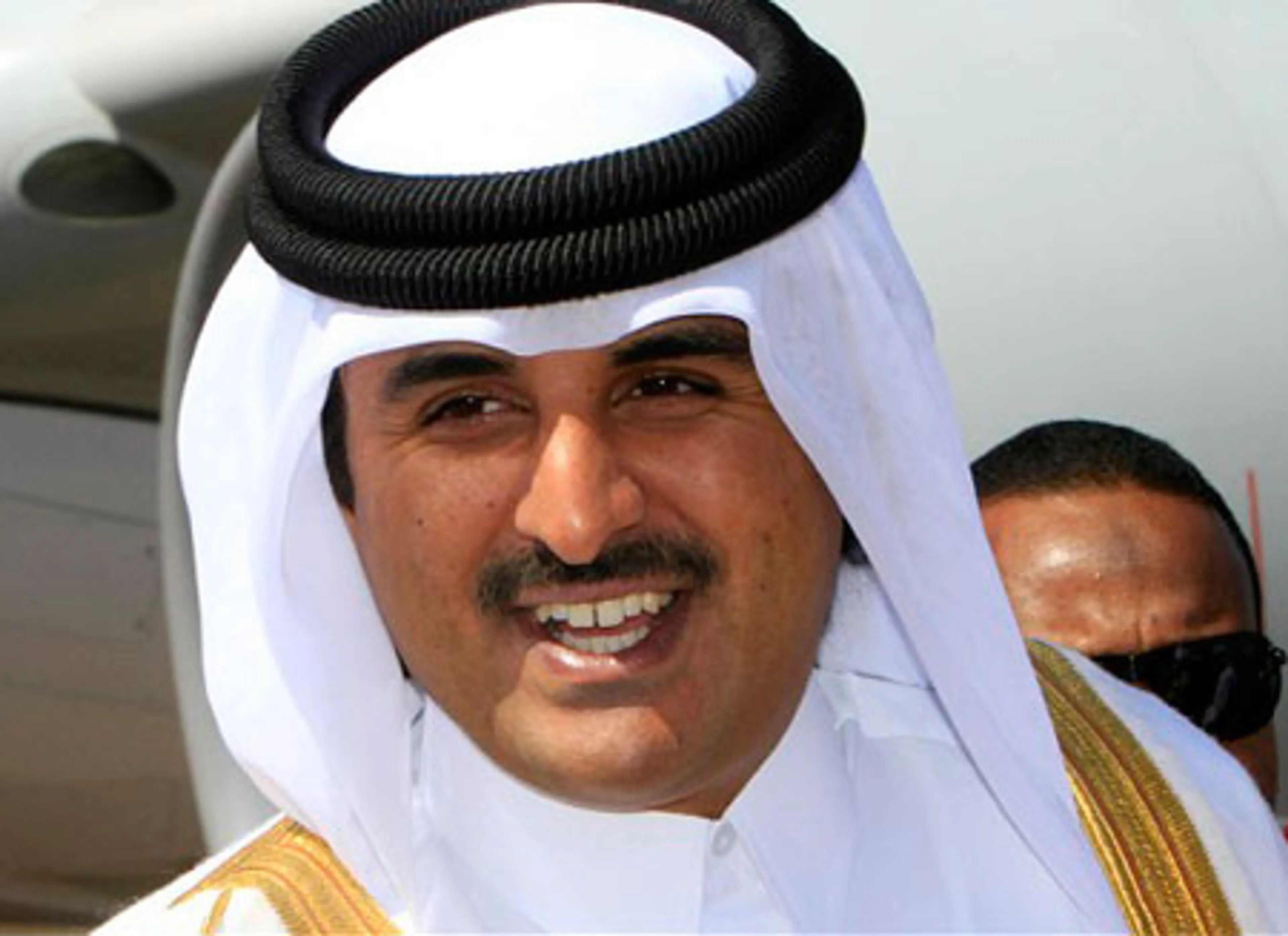 Капитал - Эмир Катара отдаст престол сыну