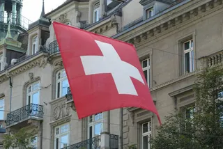 Капитал - Швейцария присоединилась к санкциям ЕС к России