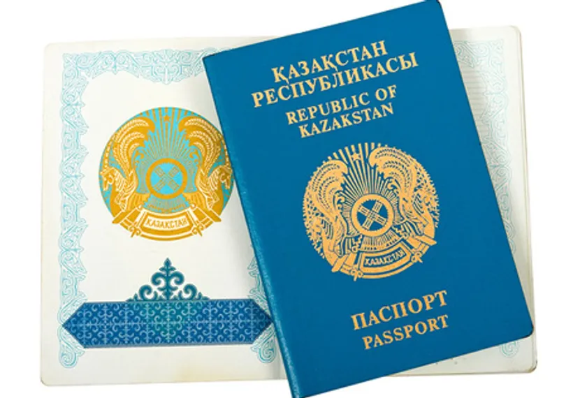 Капитал - 35 тыс. должникам ограничили выезд за границу