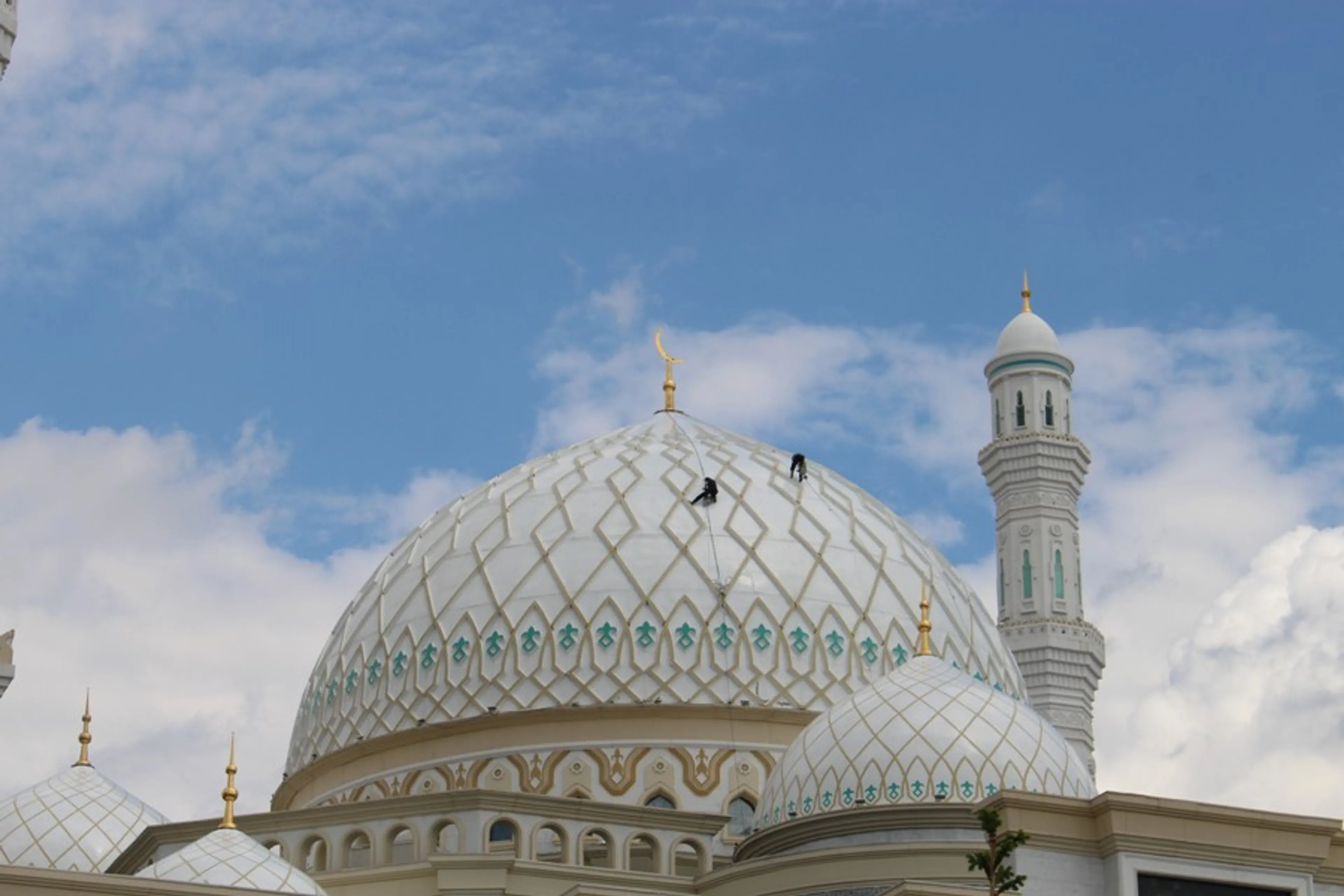 Капитал - Верховный муфтий поздравил жителей Казахстана с Наурызом