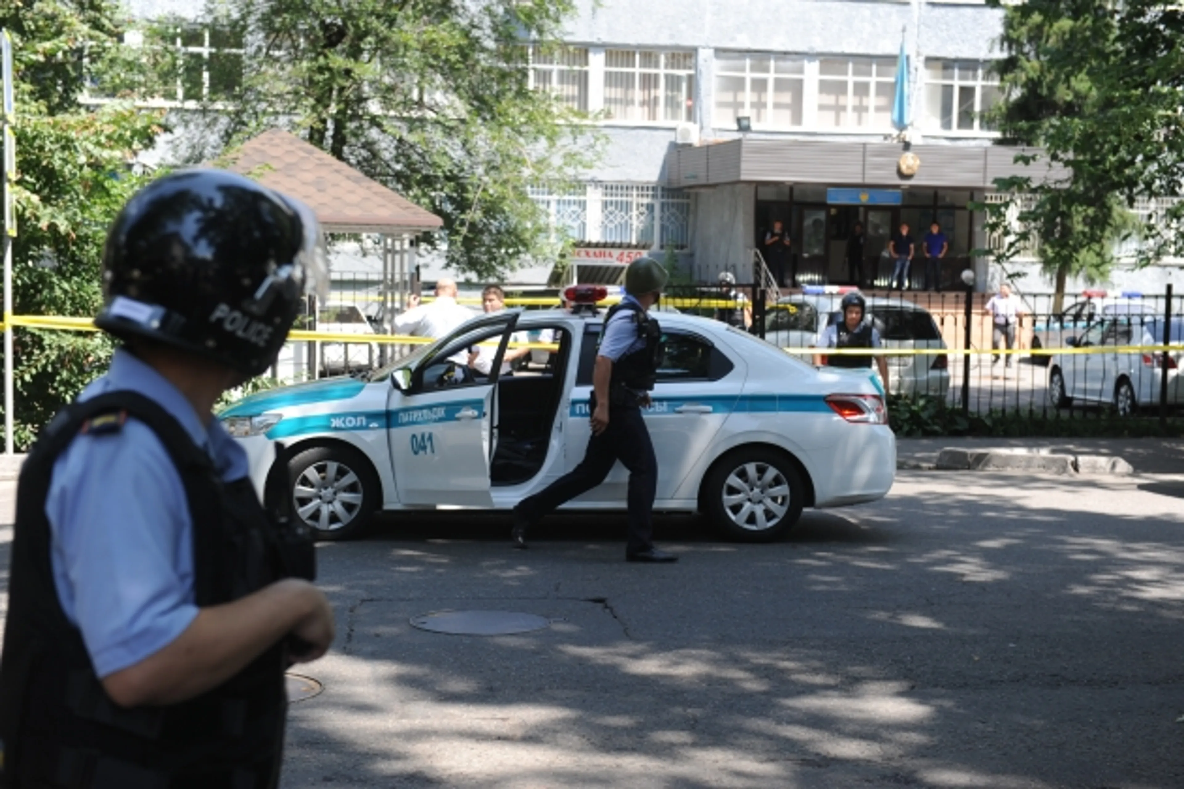 Капитал - После теракта в Алматы погиб еще один полицейский