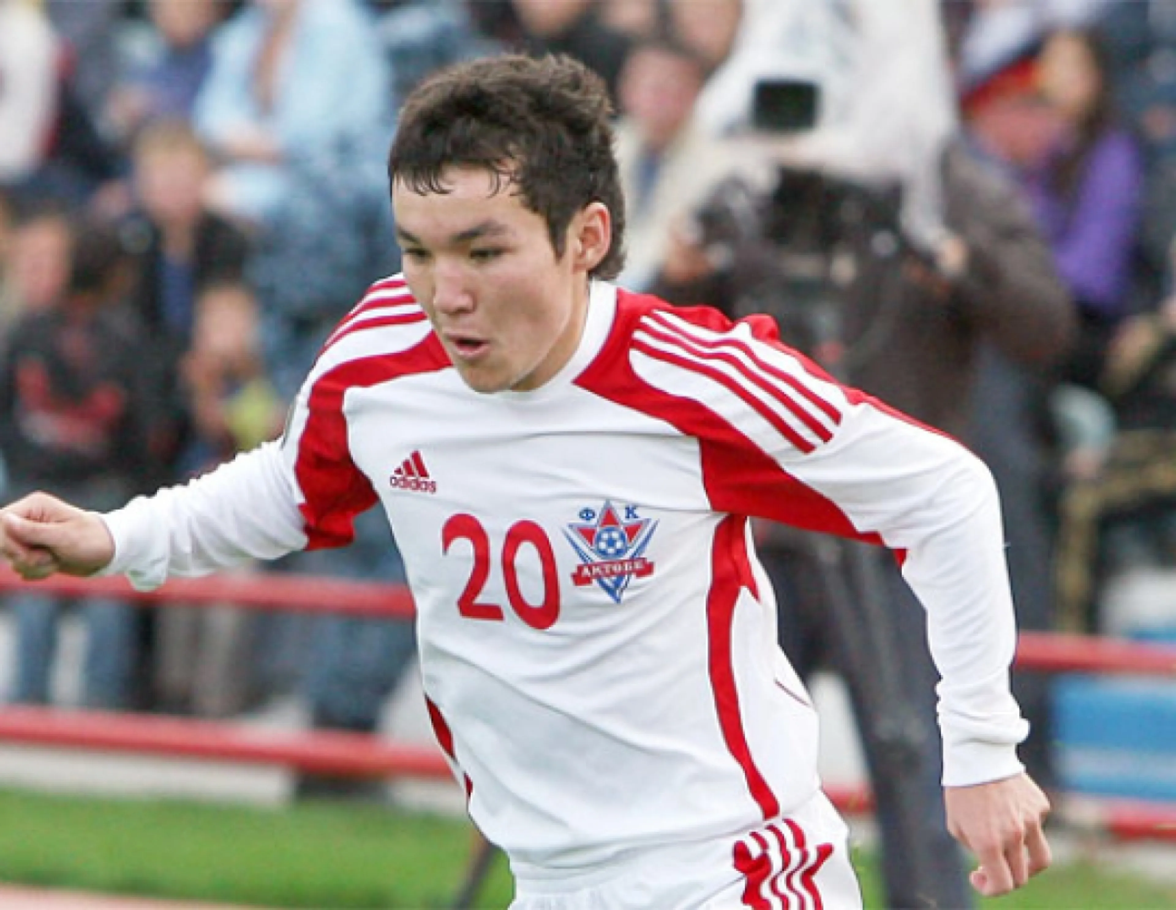 Капитал - Обидчиком Кенжисариева оказался охранник караоке-бара