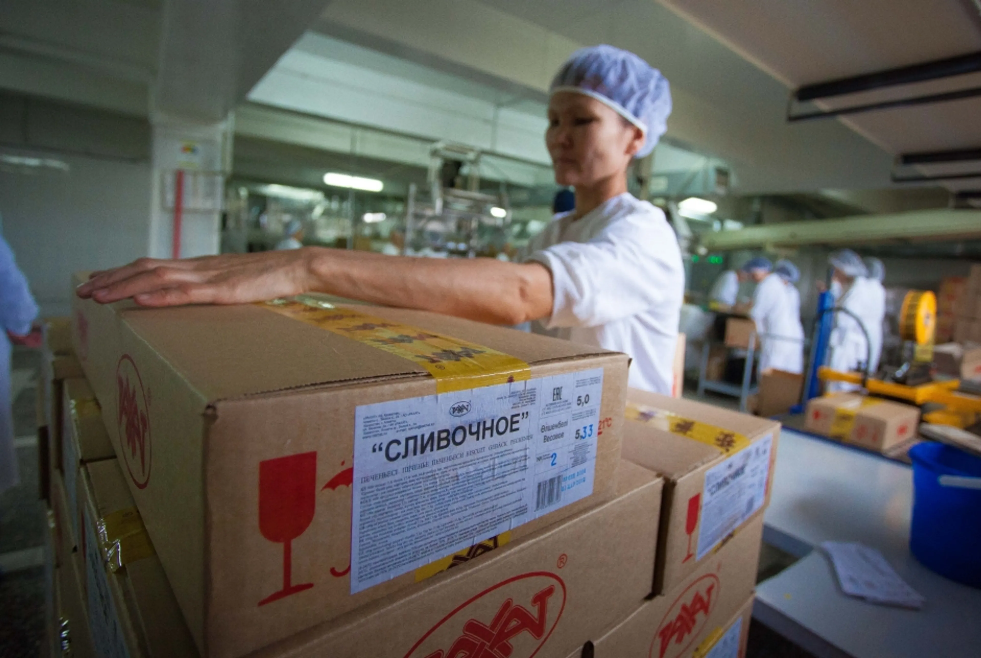 Капитал - Выручка фабрики Рахат выросла почти на 44%