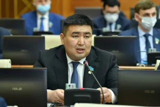 Капитал - Депутат предлагает пересмотреть Правила предоставления онлайн-займов