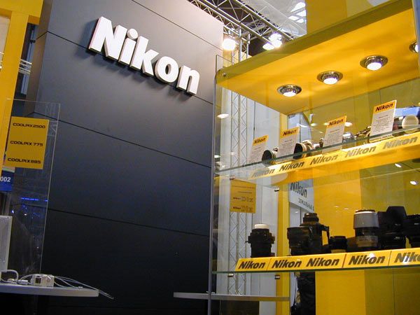 Nikon не исключает выхода на рынок смартфонов - Kapital.kz