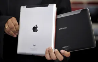 Капитал - Суд в США обязал Samsung выплатить Apple $290 млн