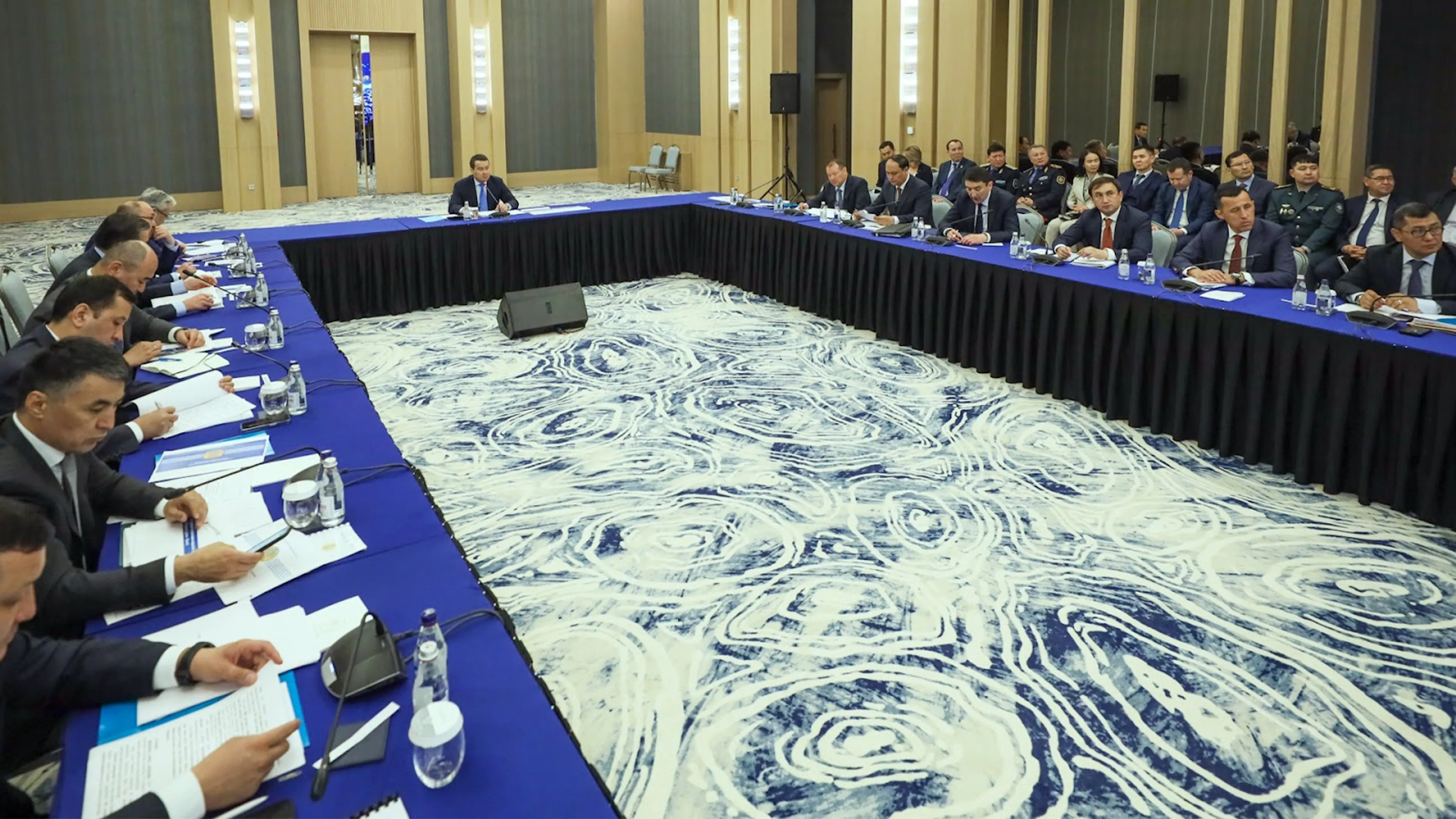 Капитал - Алихан Смаилов поставил перед руководством Мангистауской области ряд задач