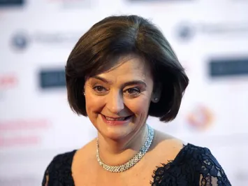 РК платит тыcячу фунтов в час супруге Тони Блэра за юридические услуги