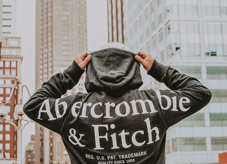 Abercrombie & Fitch: выбор президентов, писателей и подростков