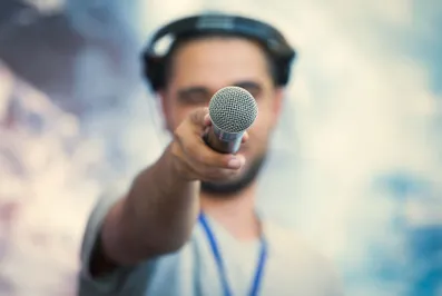 Кто из казахстанских звезд больше всех заплатил налогов