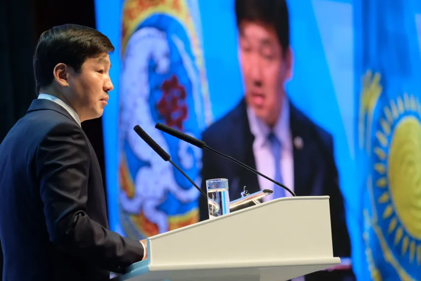 Капитал - Бауыржан Байбек: Дали взятку – не хайте тогда!