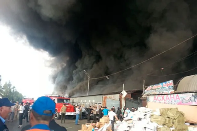 Более 230 бутиков сгорели во время пожара в Алматы