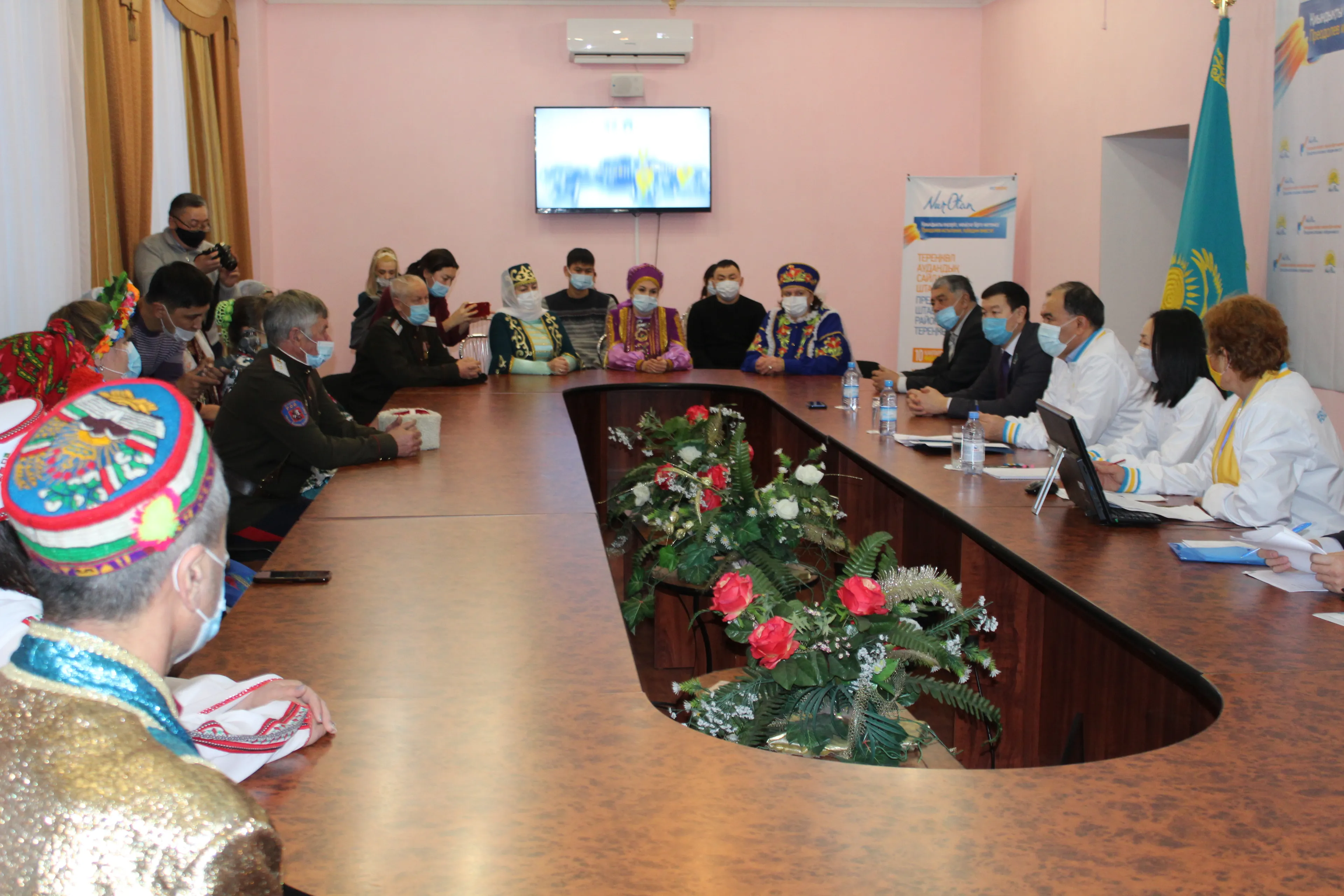 Капитал - Кандидаты в депутаты встретились с представителями ЭКО