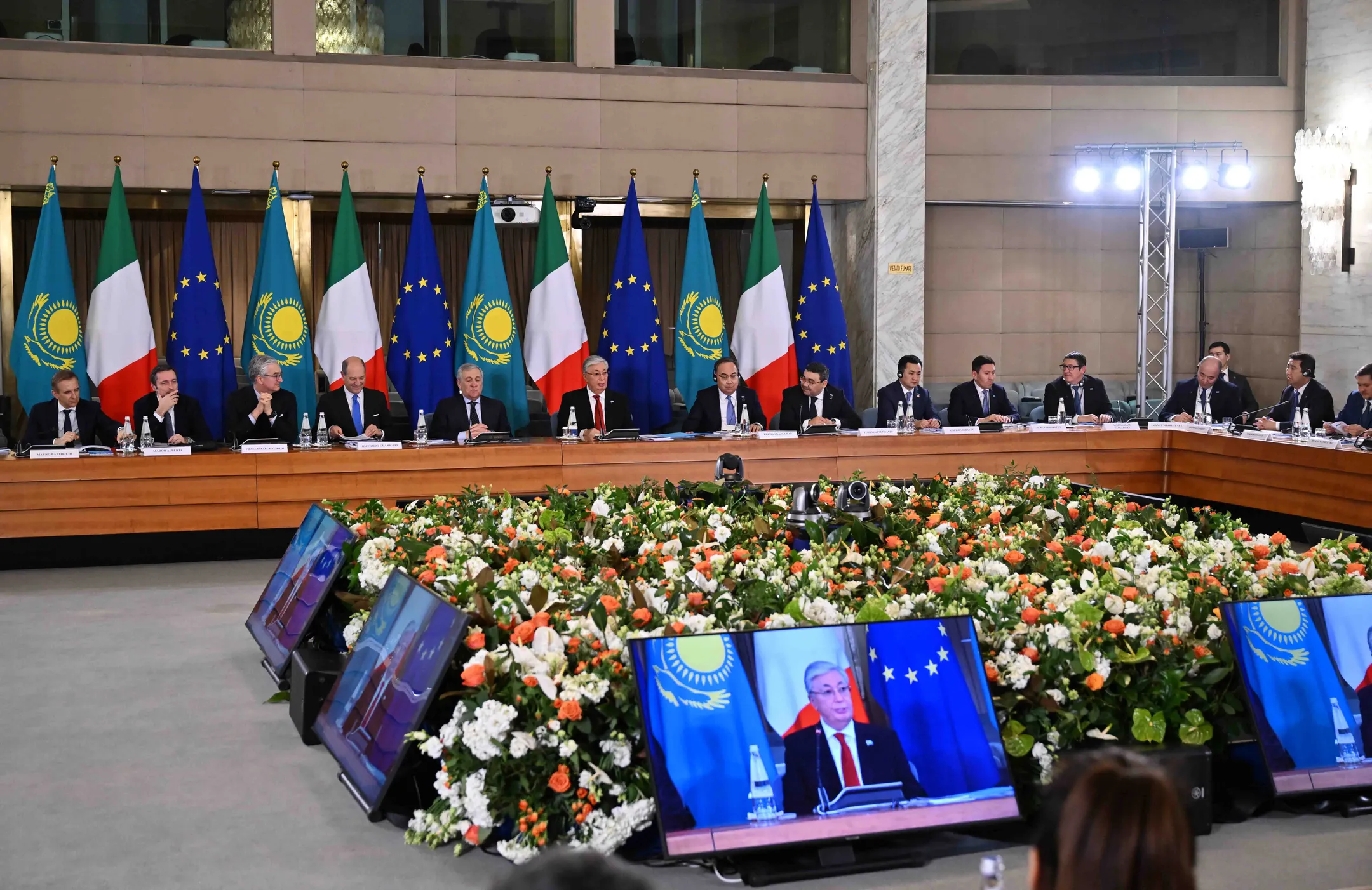 Касым-Жомарт Токаев выступил на Инвестиционном круглом столе «Казахстан-Италия» - Image Kapital.kz