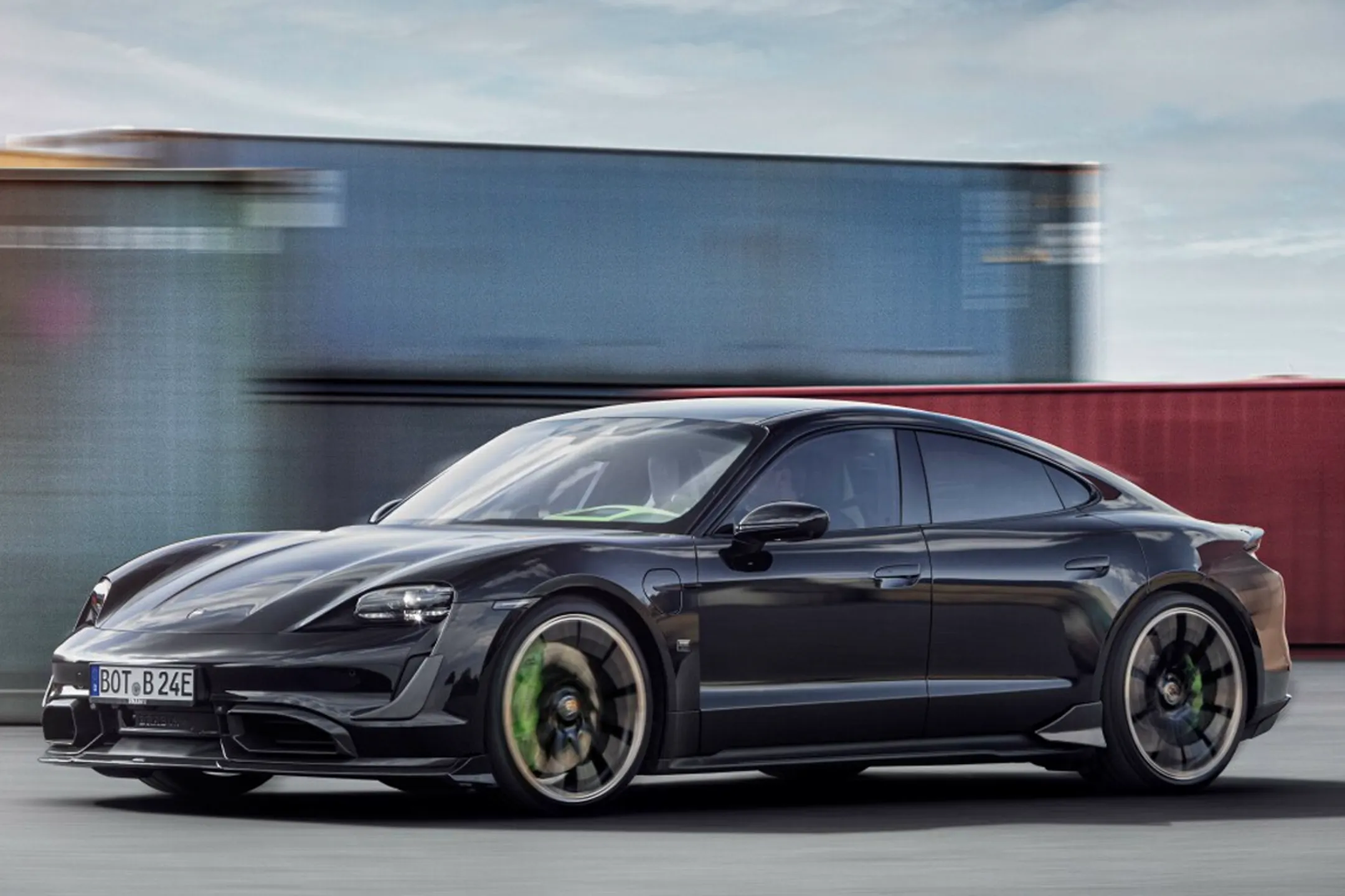 Mercedes и Brabus: за длинным рублем - Image Kapital.kz