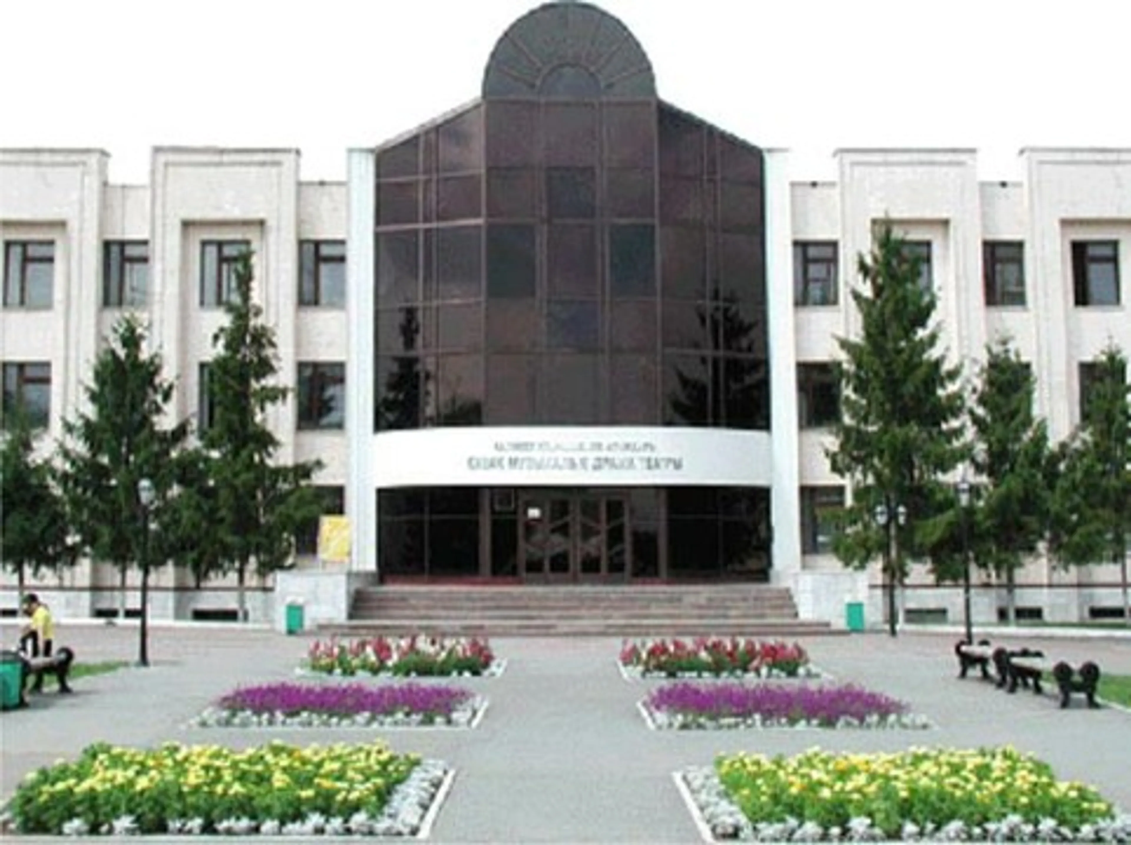 Капитал - Театр им. Куанышбаева открывает ХХІII театральный сезон