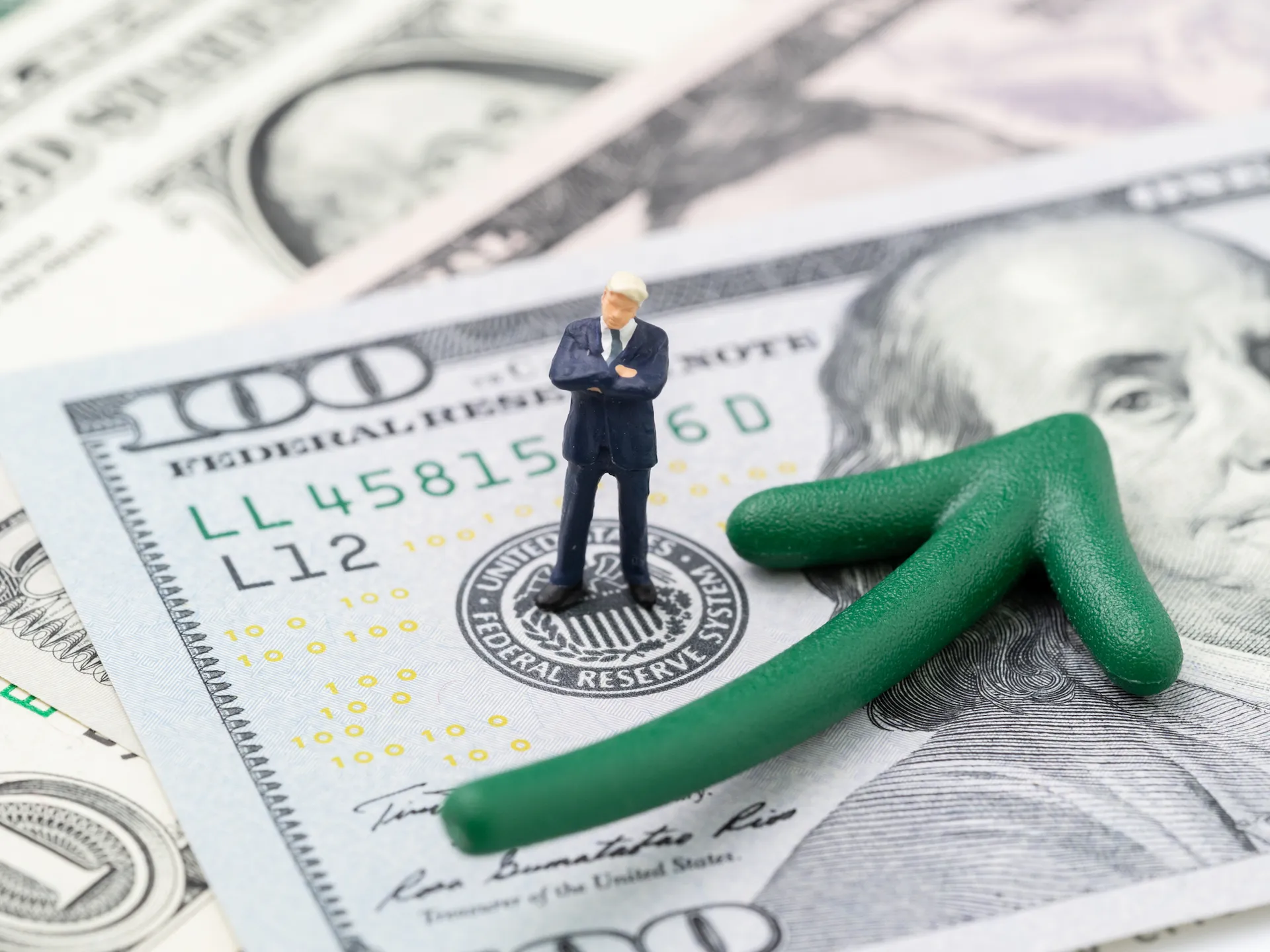 Капитал - Ставки раздора: мир в ожидании смягчения монетарной политики