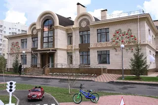 Капитал - Алматы подарил Астане детский сад