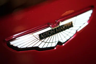 Продается контрольный пакет Aston Martin