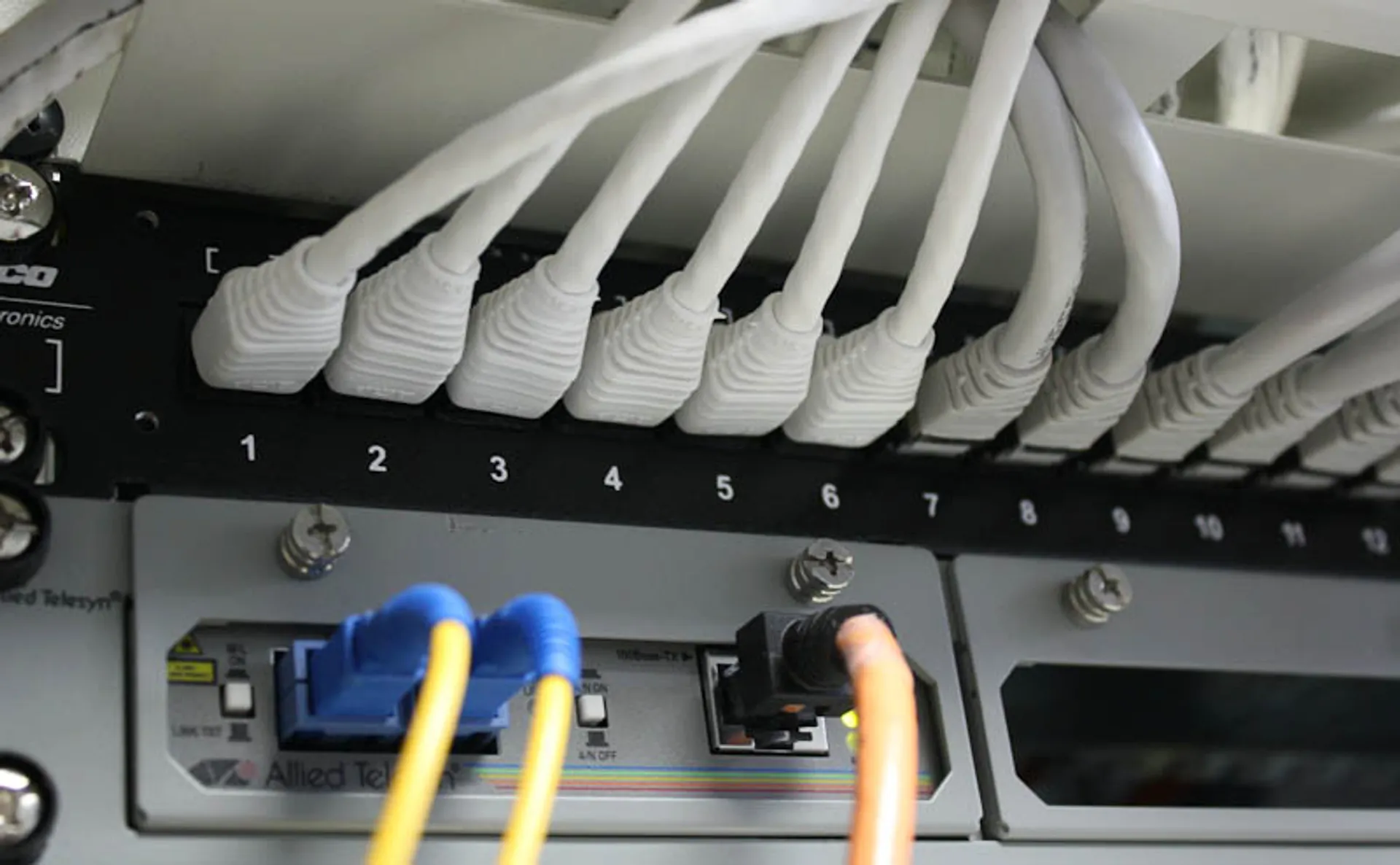 Капитал - Казахтелекому поручено улучшать доступ к интернету