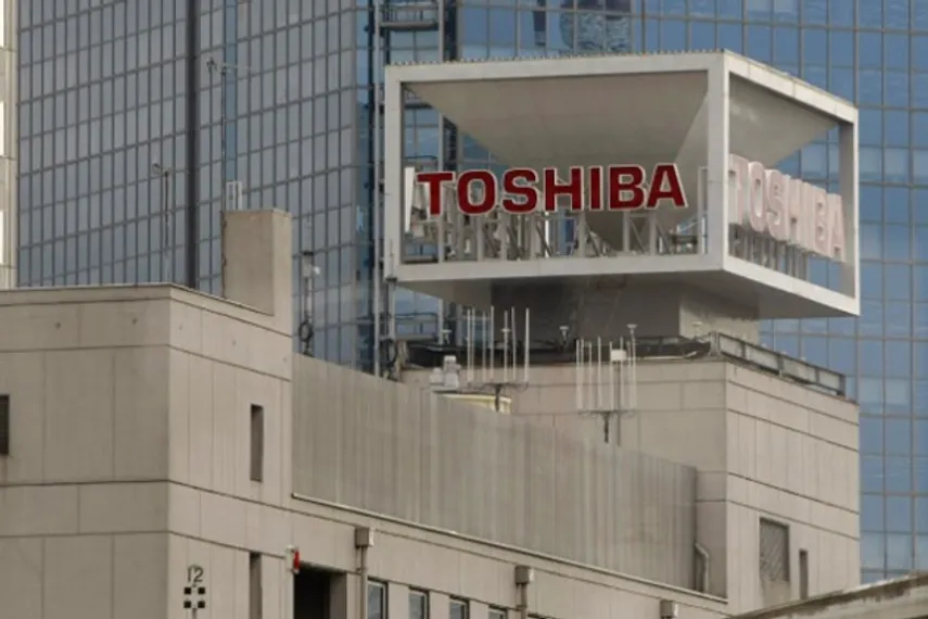 Капитал - Toshiba привлечет кредит на $2,5 млрд для реорганизации