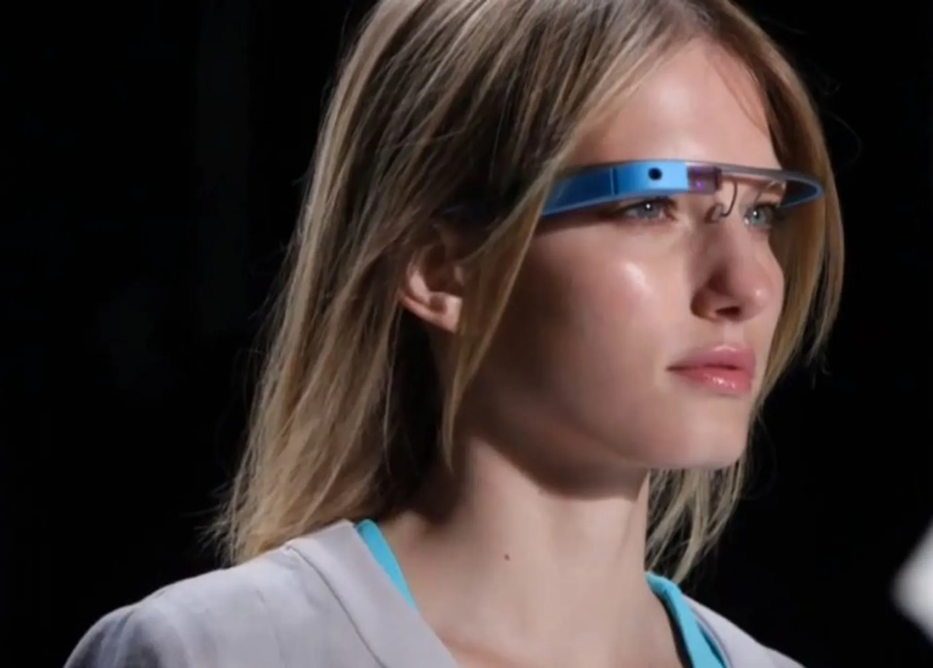 Капитал - Microsoft готовит свой ответ на Google Glass