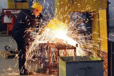 Объем производства к предыдущему месяцу вырос в 13 регионах