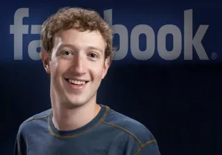 Капитал - Цукерберг намерен продать в ближайшие 1,5 года до 75 млн акций Facebook