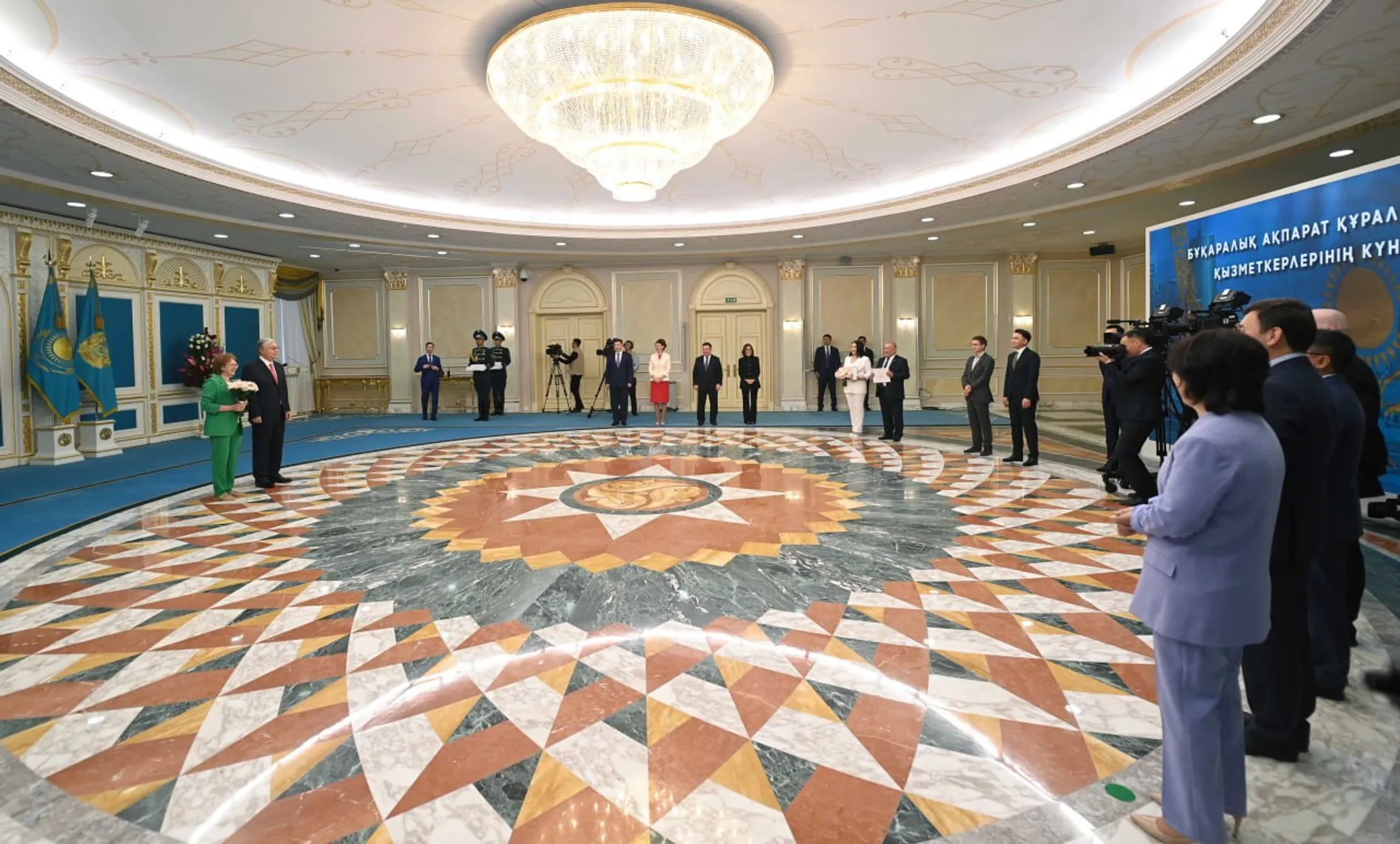 Присуждены премии президента в области СМИ - Image Kapital.kz