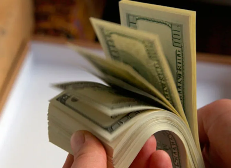 Капитал - Кризис обошелся каждому американцу до $100 тыс.