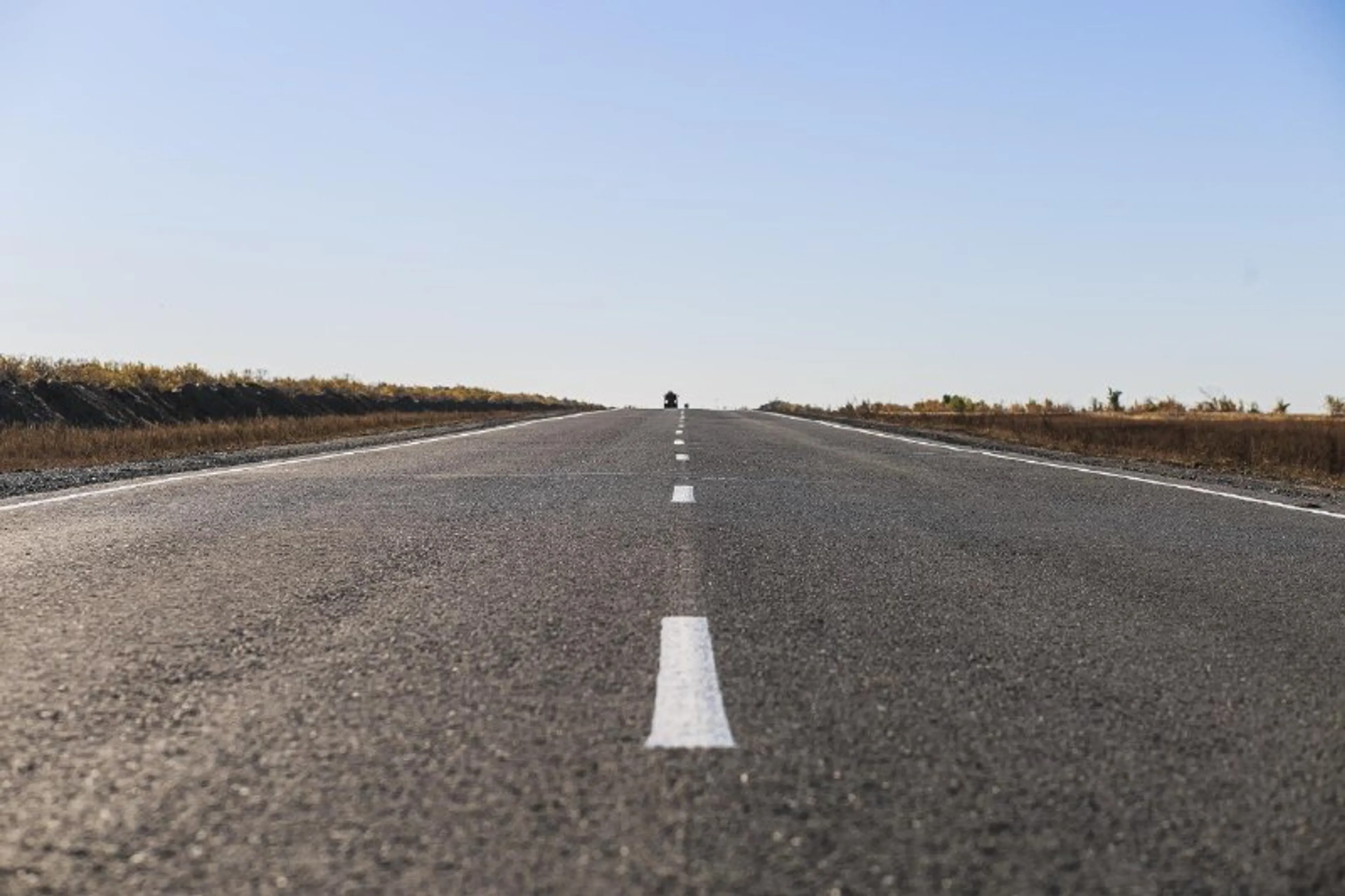 Капитал - За полгода на дорогах страны выполнено 30% строительных работ