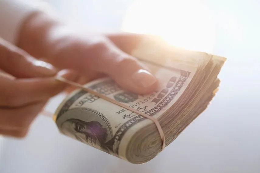 Капитал - Порядка 62% вкладчиков не стремится обращаться за возмещением по депозитам