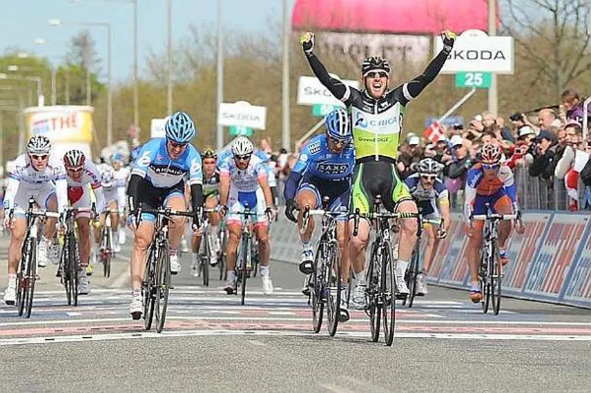 Капитал - Австралиец Майкл Мэттьюс победил на шестом этапе Giro d’Italia