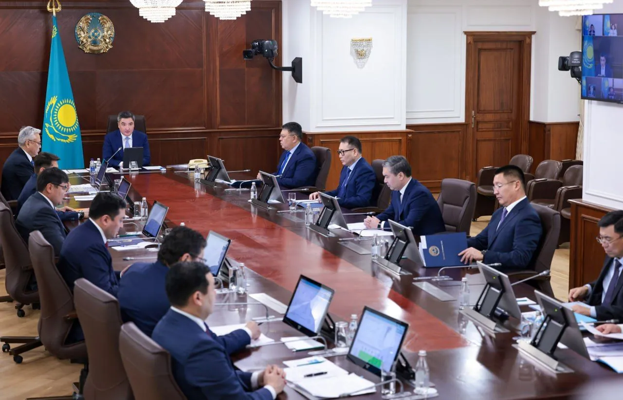 Нужно принять решительные меры по стабилизации потребкредитования - премьер