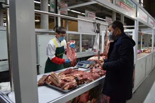 Капитал - В Алматы открыли социальные мясные лавки