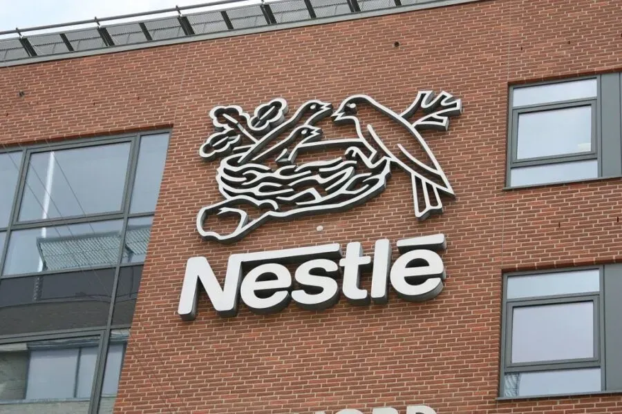 Nestle неожиданно сократила выручку за девять месяцев 
