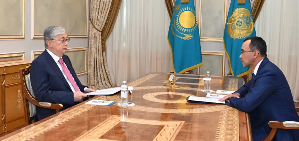 Капитал - Парламент направил на подпись президенту 68 законов