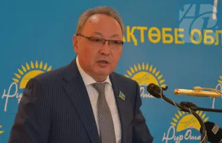 Капитал - Бектас Бекназаров избран вице-спикером сената