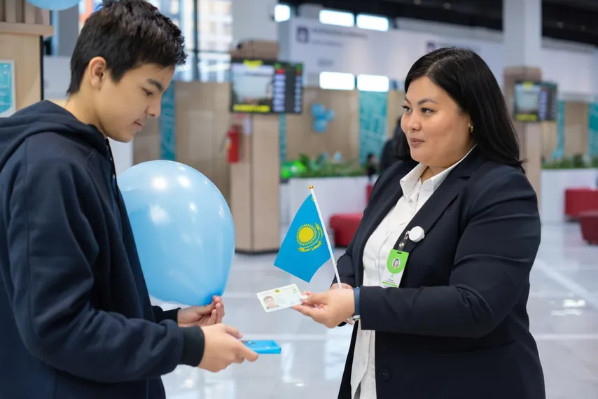 Капитал - Мемлекеттік корпорация Тәуелсіздік күніне орай акция ұйымдастырды