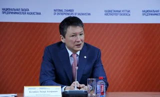 Капитал - Тимур Кулибаев предложил послам наладить работу по поиску инвесторов