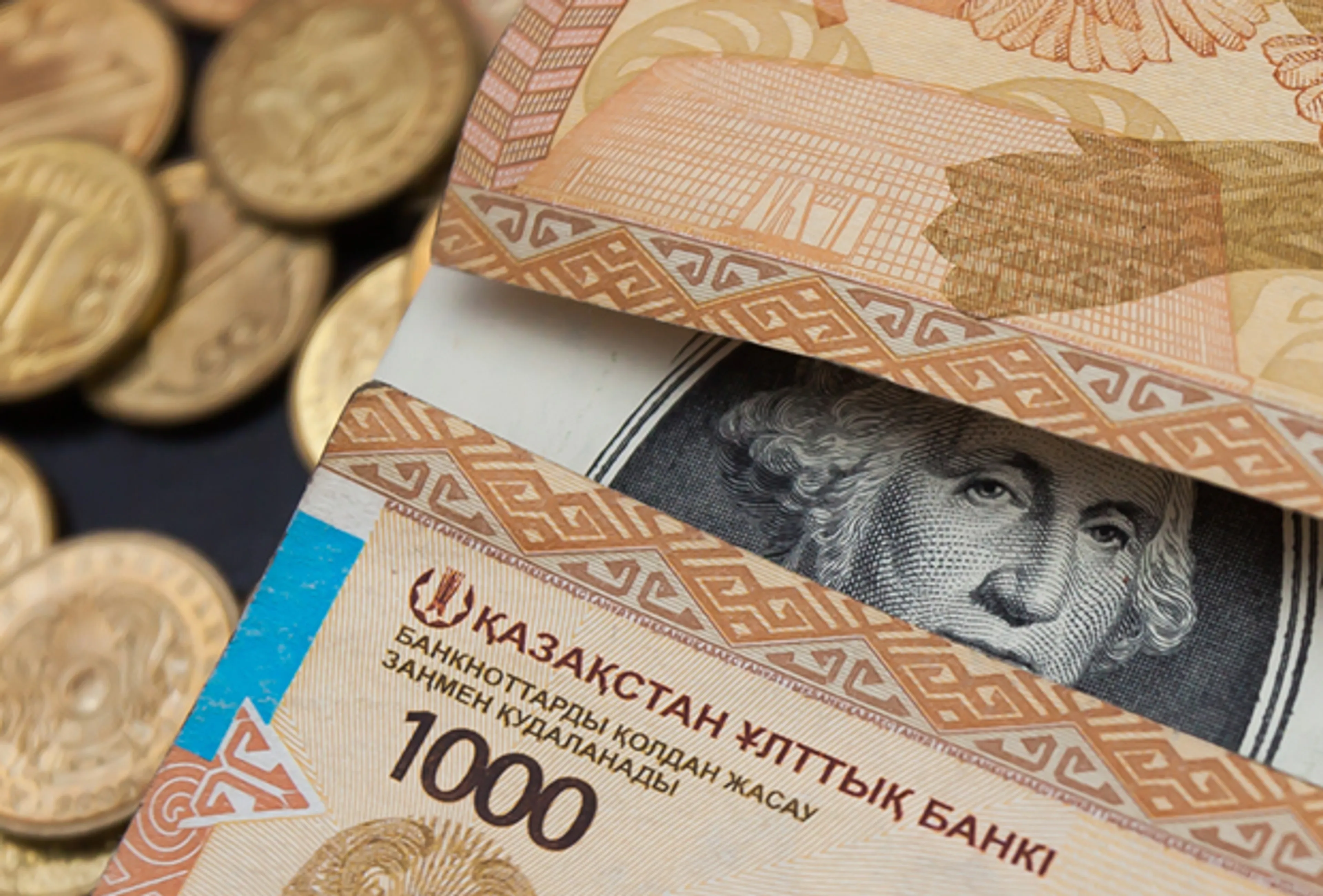 Капитал - Тенге возвращается к потерянным рубежам