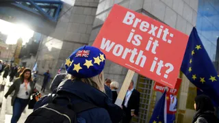 Капитал - Более миллиона человек подписали петицию за отмену Brexit