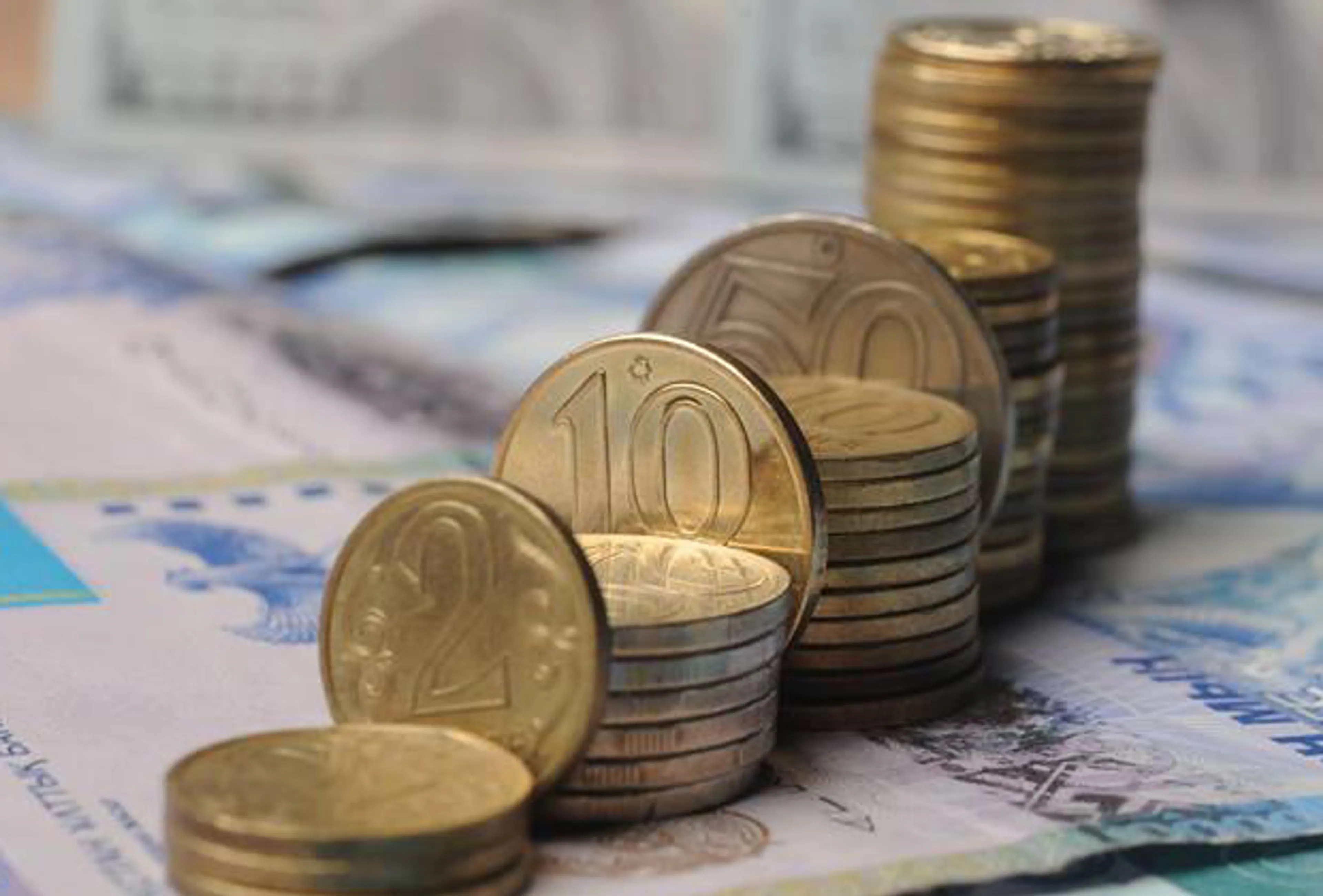 Капитал - Дневные торги: 377,10 тенге за доллар